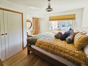 Photo 10- click for photo gallery